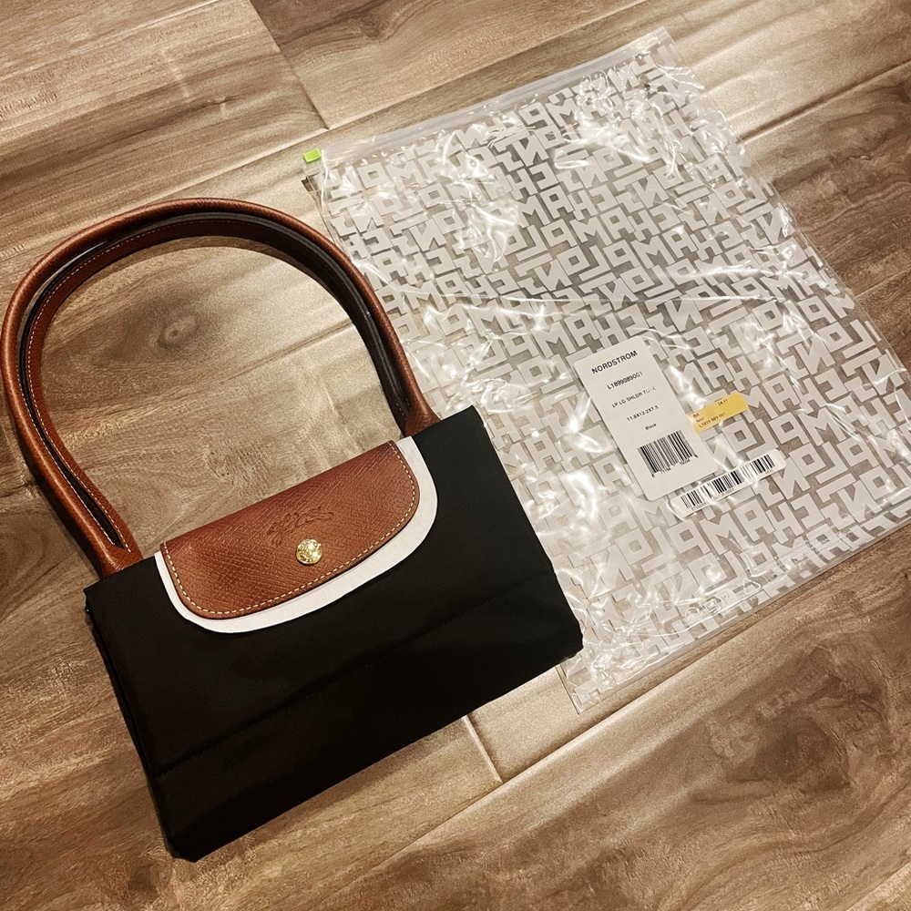 Longchamp Large Le Pliage Tote - Black. Brand New